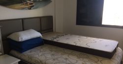 Aconchegante cobertura duplex, pé na areia, sala ampliada, vista para mar Enseada, Bertioga – SP