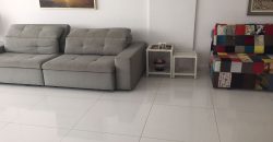 Aconchegante cobertura duplex, pé na areia, sala ampliada, vista para mar Enseada, Bertioga – SP