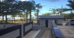 Aconchegante cobertura duplex, pé na areia, sala ampliada, vista para mar Enseada, Bertioga – SP